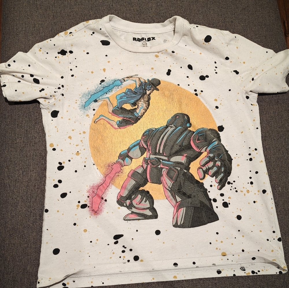 💥 Bundle 8 for $25💥 Boys L Roblox Shirt